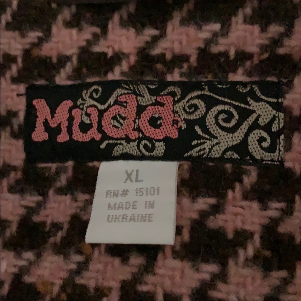 Cute Jacket In Popular Pattern By Mudd - image 6